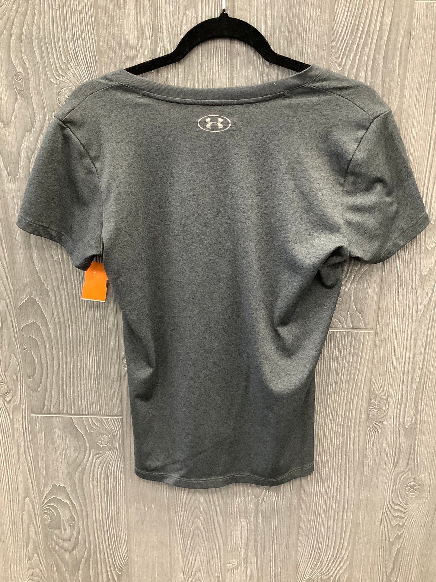 Athletic Top Short Sleeve By Under Armour In Grey, Size: M