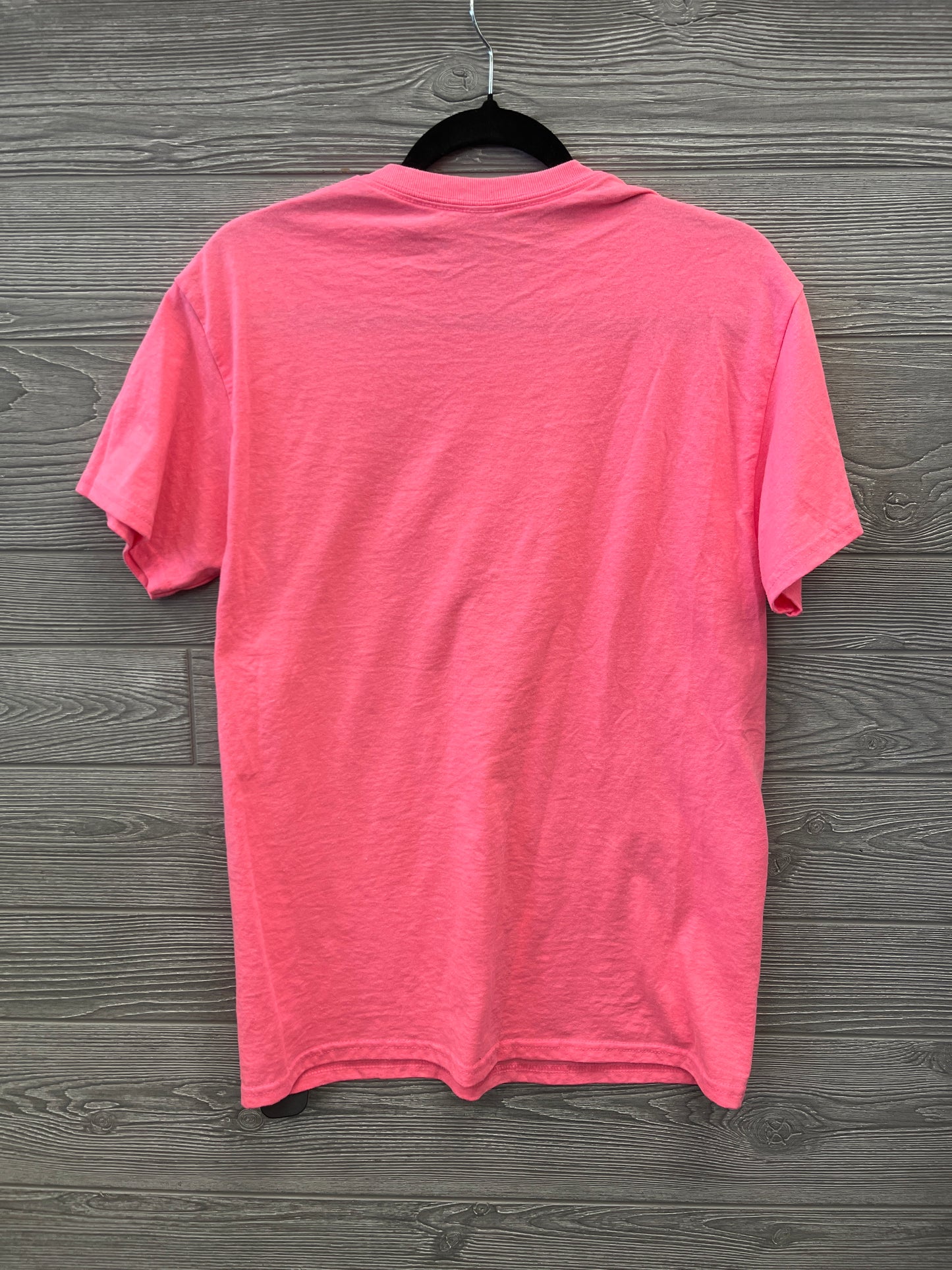 Top Short Sleeve By Gildan In Pink, Size: M