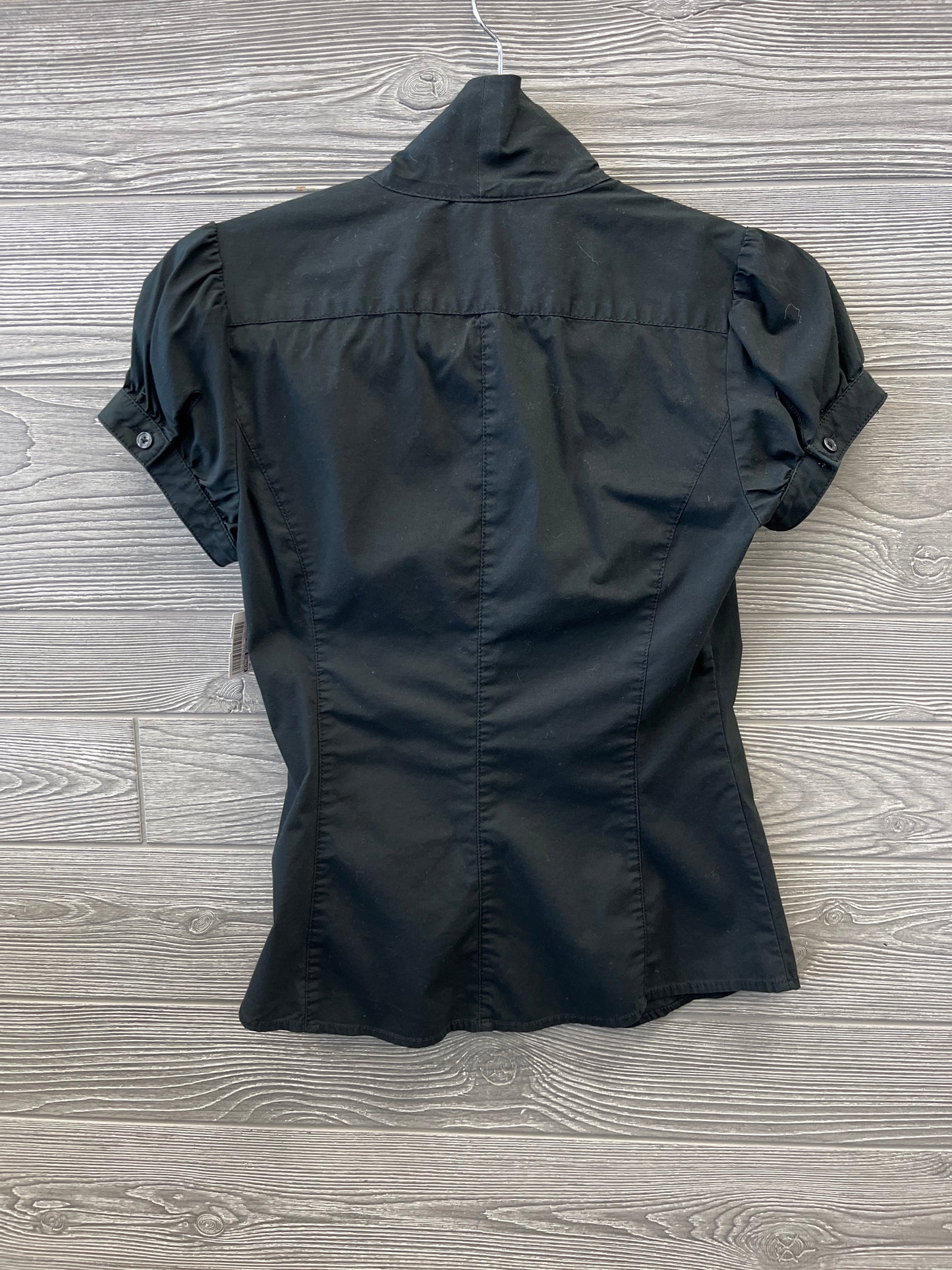 Top Short Sleeve By Express Design Studio In Black, Size: Xs