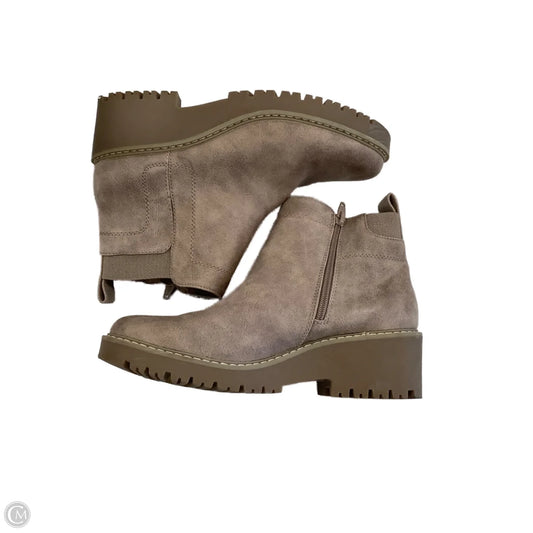 Boots Ankle Flats By Cliffs By White Mountain In Brown, Size: 9