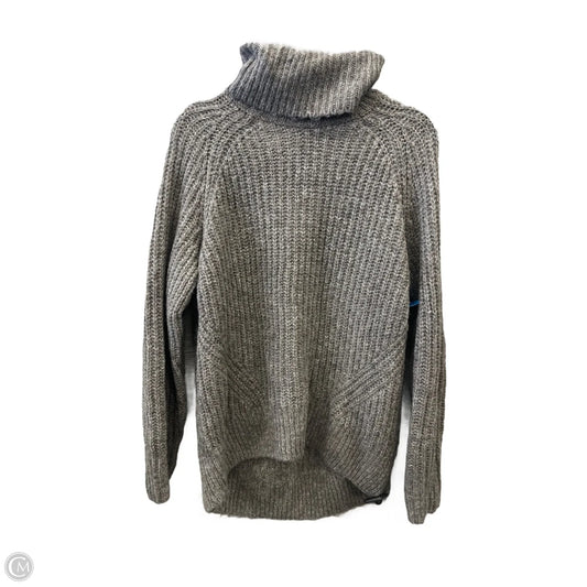Sweater By Old Navy In Grey, Size: M