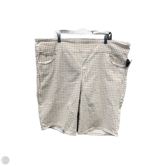 Shorts By Gloria Vanderbilt In Beige, Size: 24