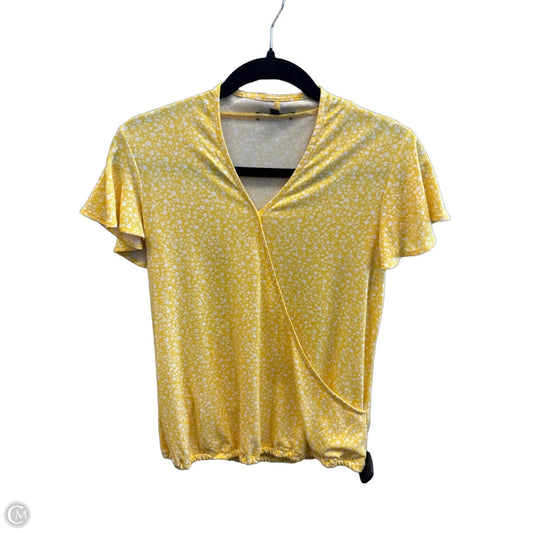 Top Short Sleeve By Adrianna Papell In Yellow, Size: S