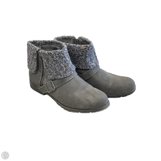 Boots Ankle Flats By Rocket Dogs In Grey, Size: 10