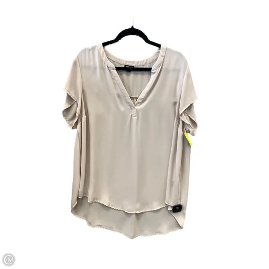 Top Short Sleeve By Torrid In Tan, Size: 1x