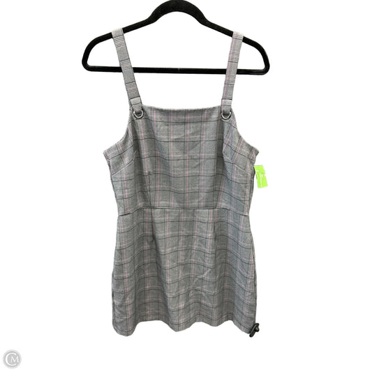 Dress Casual Short By Bebop In Grey, Size: L