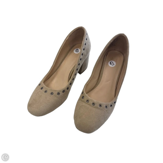 Shoes Heels Block By Simply Styled In Cream, Size: 6