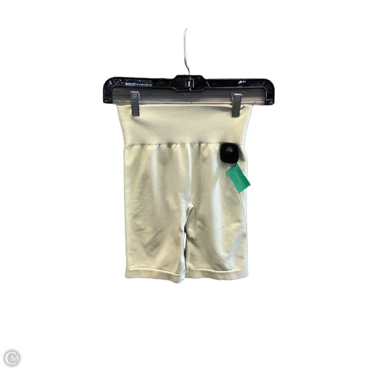 Athletic Shorts By Gym Shark In Green, Size: S