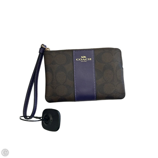 Wristlet Designer By Coach, Size: Small