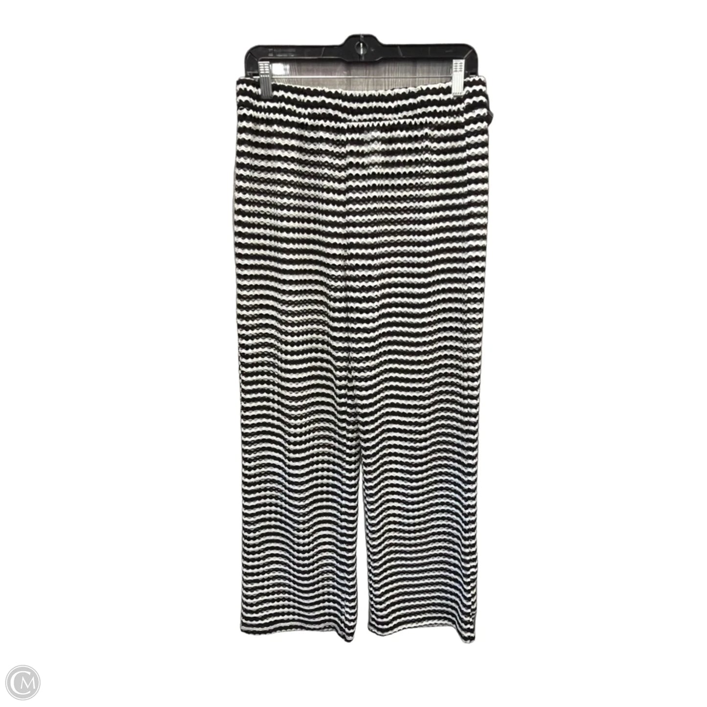 Swimwear Cover-up By Time And Tru In Black & White, Size: M