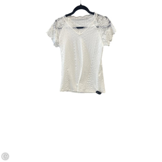 Top Short Sleeve By Clothes Mentor In White, Size: S