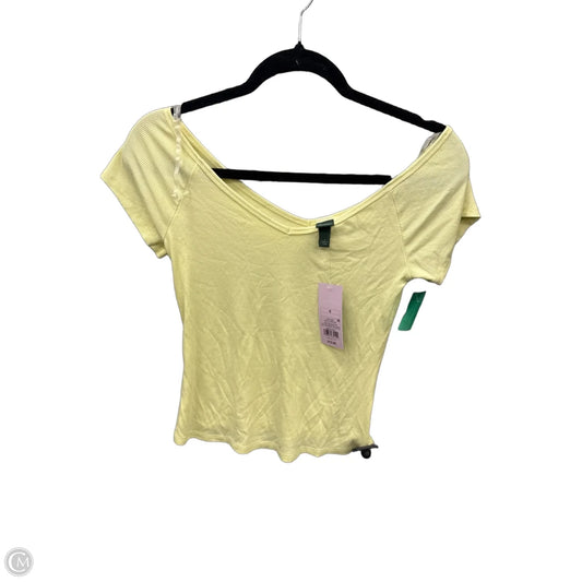 Top Short Sleeve By Wild Fable In Green, Size: S