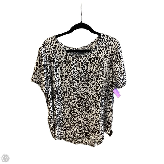 Top Short Sleeve By Chelsea And Theodore In Animal Print, Size: Xxl