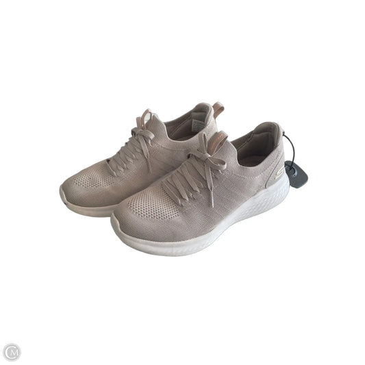 Shoes Athletic By Skechers In Beige, Size: 7.5