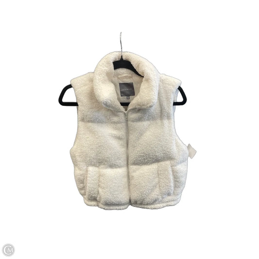 Vest Faux Fur & Sherpa By Ultra Flirt In White, Size: M