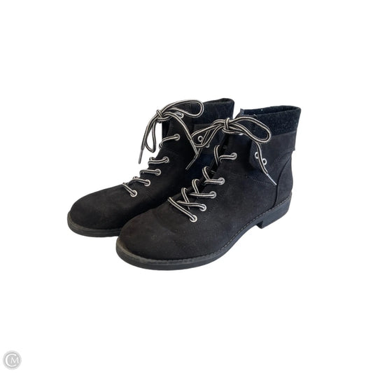 Boots Ankle Flats By St Johns Bay In Black, Size: 9
