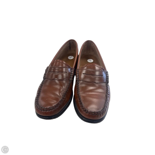 Shoes Flats By Clothes Mentor In Brown, Size: 7