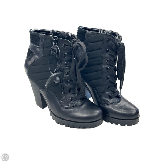 Boots Ankle Heels By Guess In Black, Size: 8