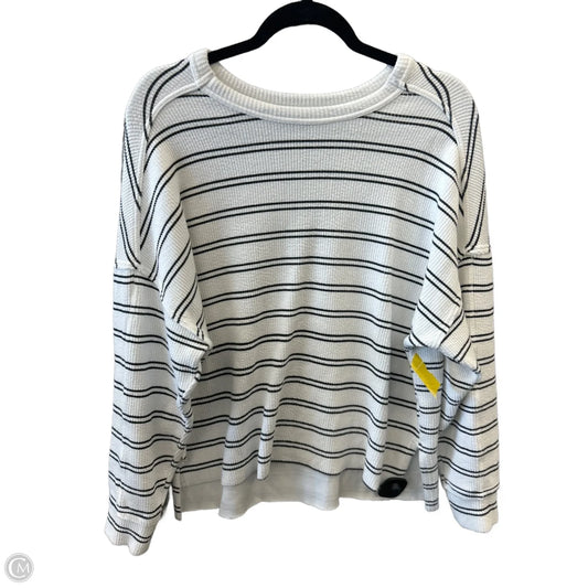 Top Long Sleeve By Maurices In Black & White, Size: M