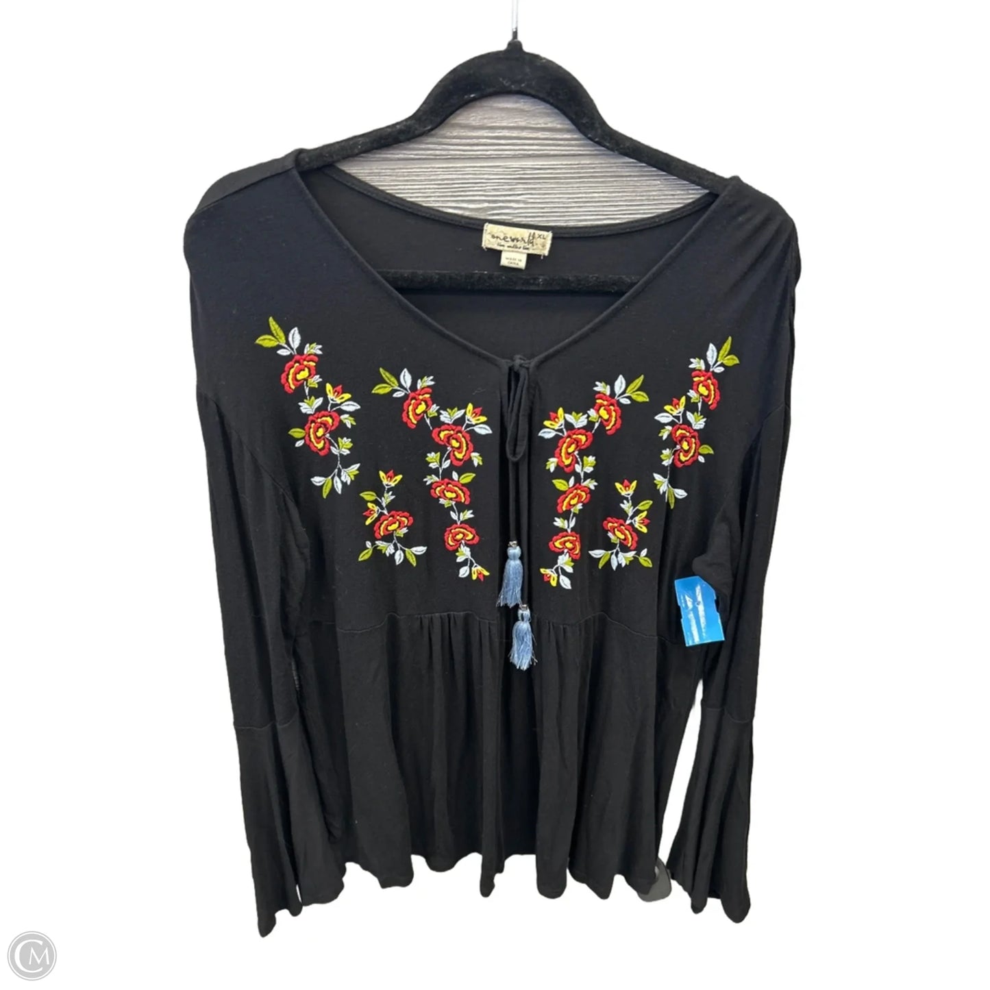 Top Long Sleeve By One World In Black, Size: Xl