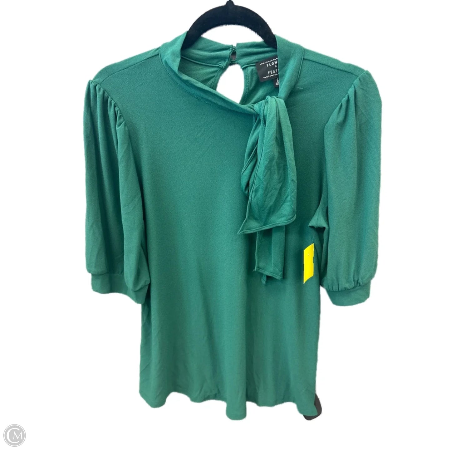 Top Short Sleeve By Clothes Mentor In Green, Size: S