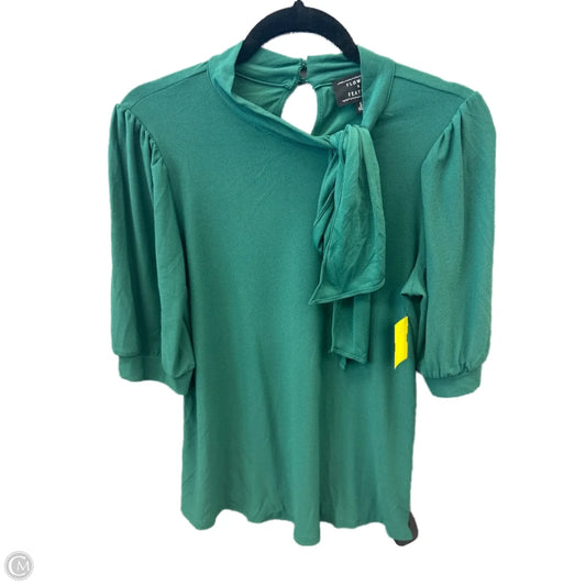 Top Short Sleeve By Clothes Mentor In Green, Size: S