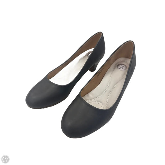 Shoes Heels Block By Clothes Mentor In Grey, Size: 10