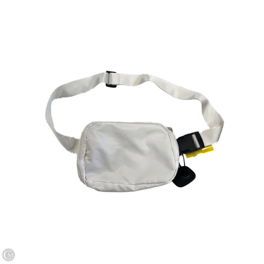 Belt Bag By Clothes Mentor, Size: Small