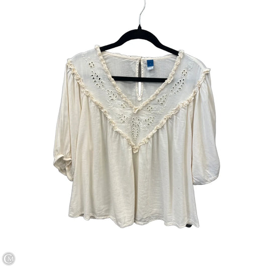 Top Short Sleeve By Old Navy In Cream, Size: L