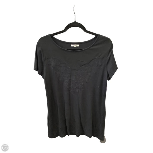 Top Short Sleeve By Maurices In Black, Size: M