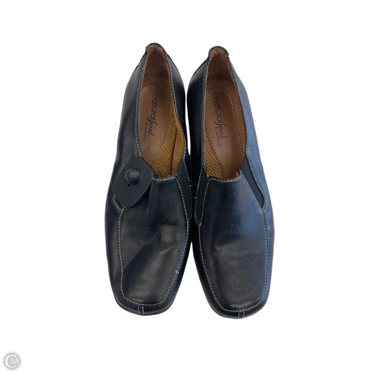 Shoes Flats By Naturalizer In Black, Size: 8
