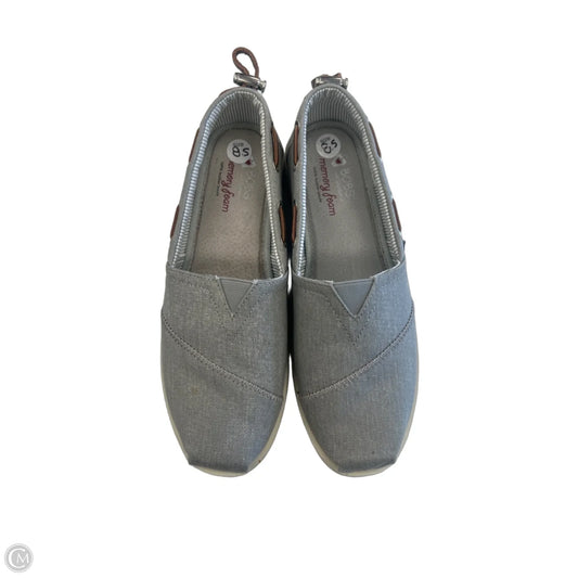 Shoes Flats By Skechers In Grey, Size: 8.5