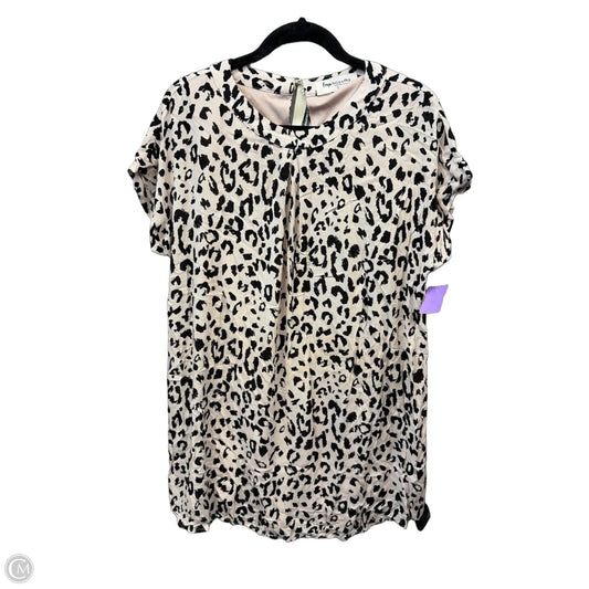 Dress Casual Short By Impressions In Pink, Size: S