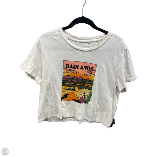 Top Short Sleeve By Levis In Cream, Size: L