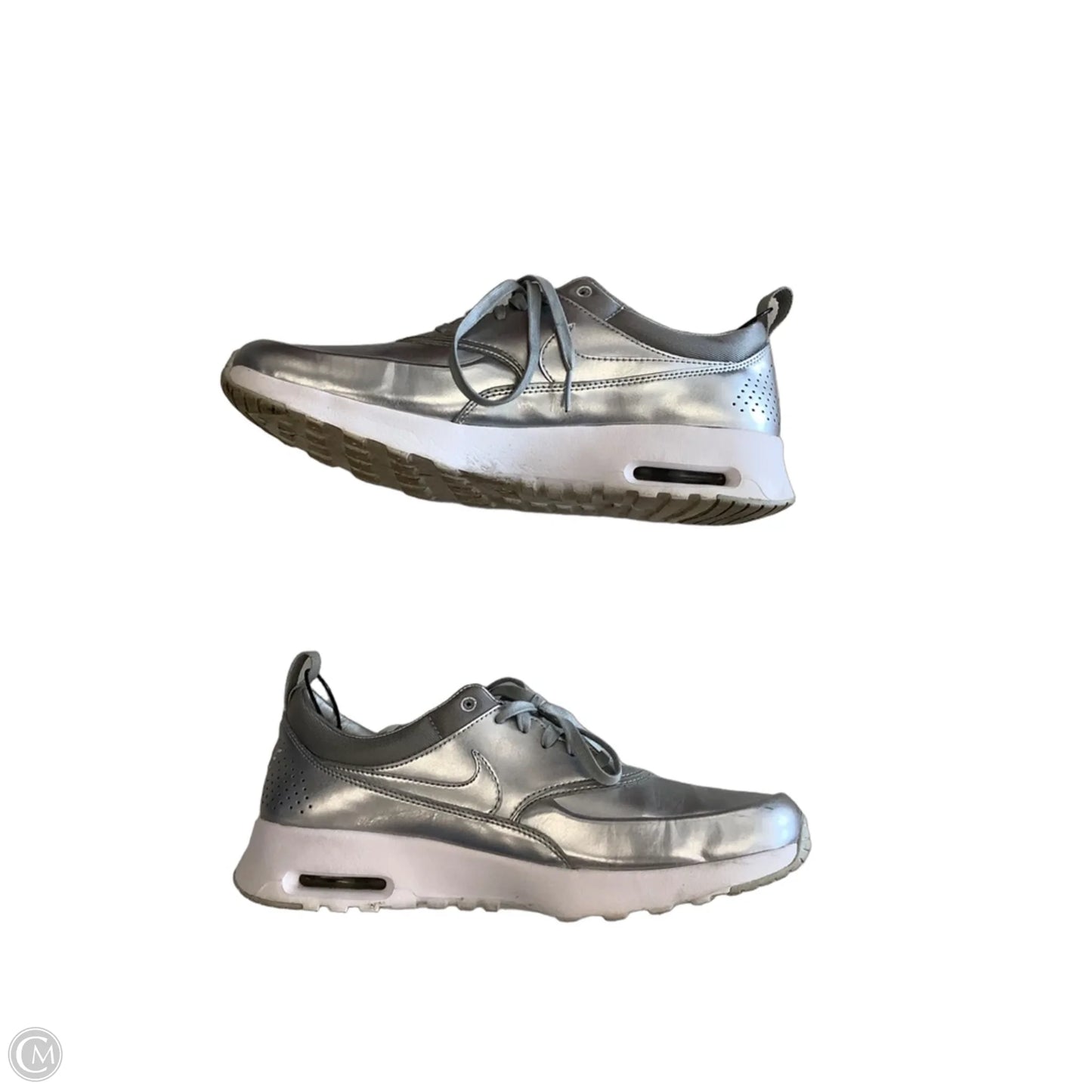 Shoes Sneakers By Nike In White, Size: 9