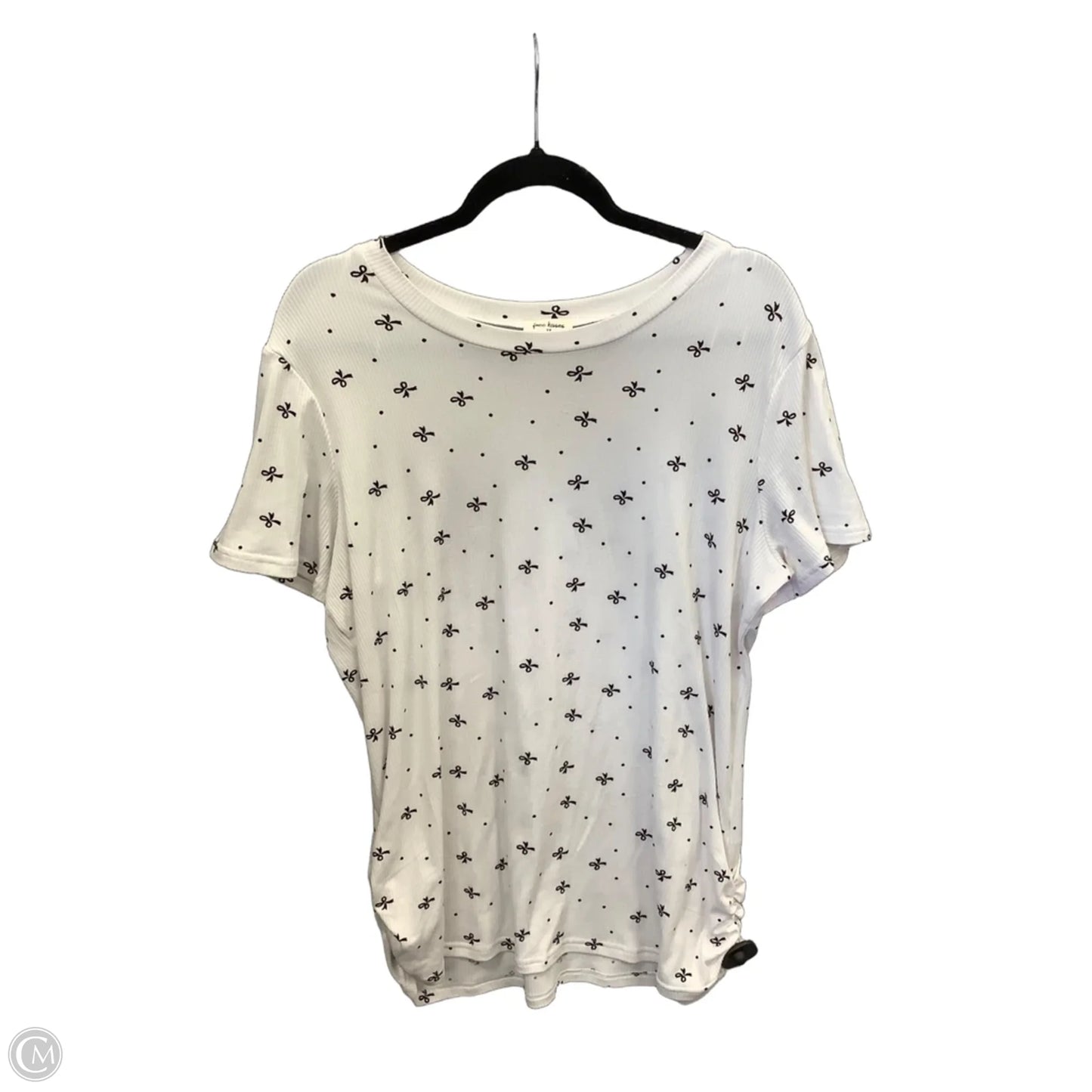 Top Short Sleeve By Free Kisses In White, Size: 1x