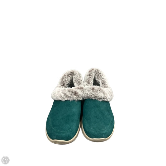 Shoes Flats By Skechers In Green, Size: 8