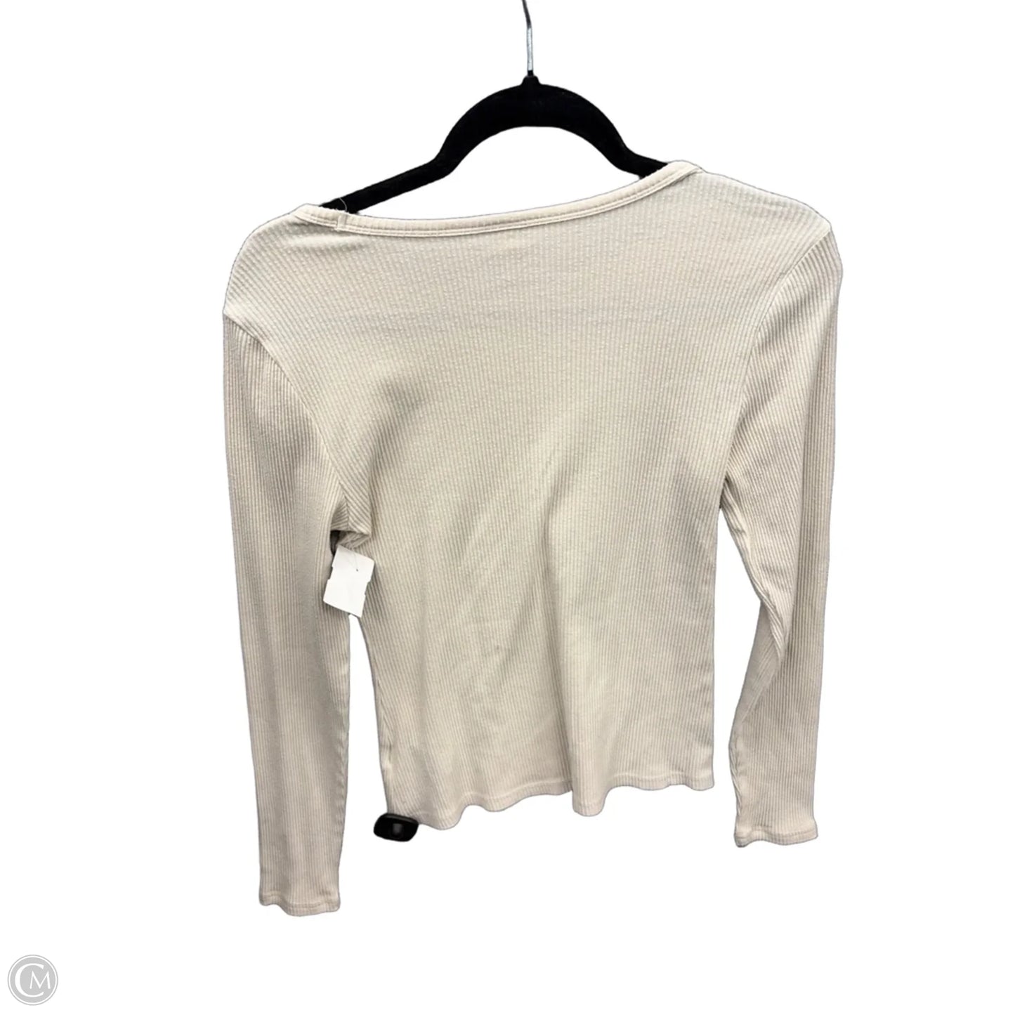 Top Long Sleeve Basic By Old Navy In Beige, Size: M