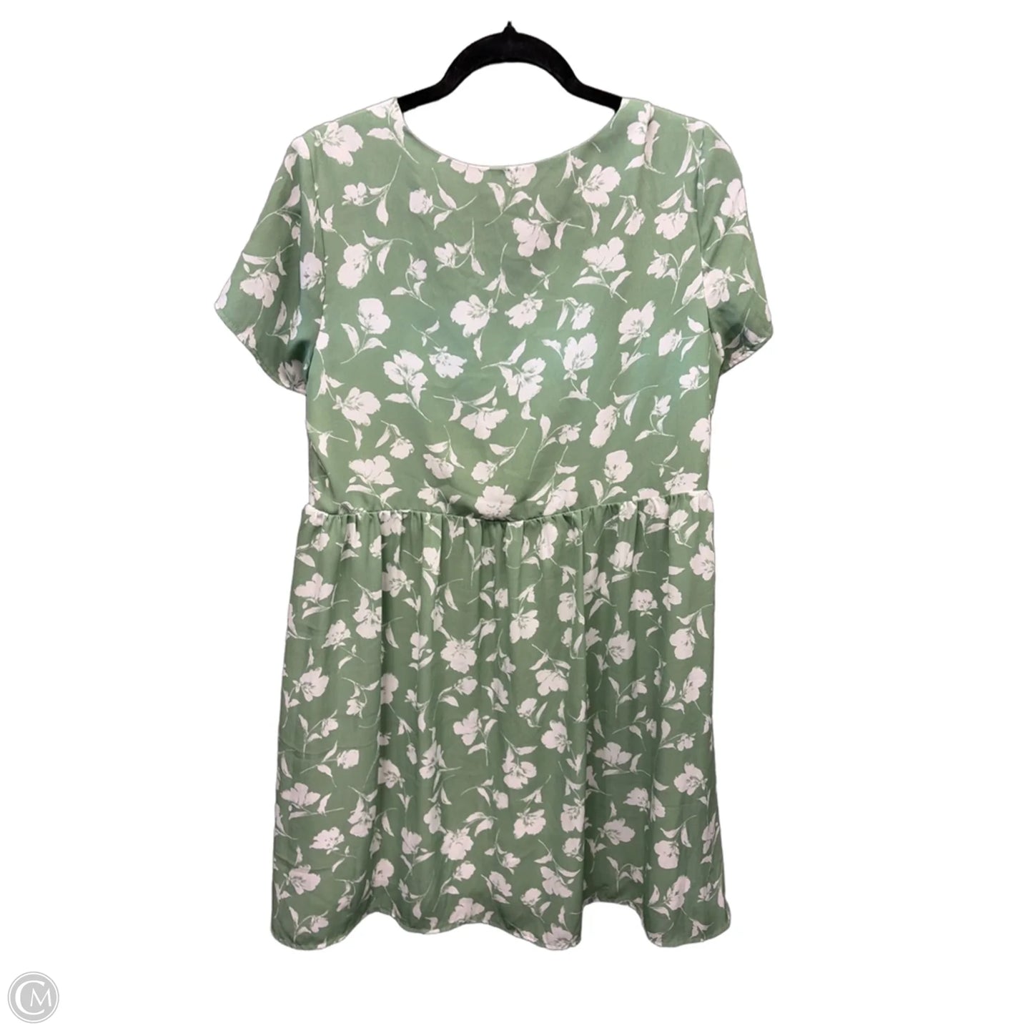 Dress Casual Short By Everly In Green, Size: M