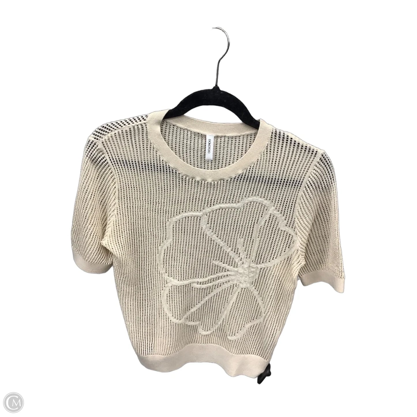 Top Short Sleeve By Dokotoo In Tan, Size: M