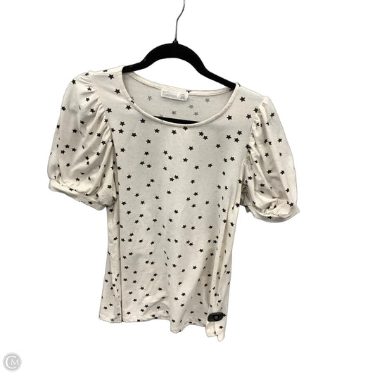 Top Short Sleeve By 89th And Madison In White, Size: M