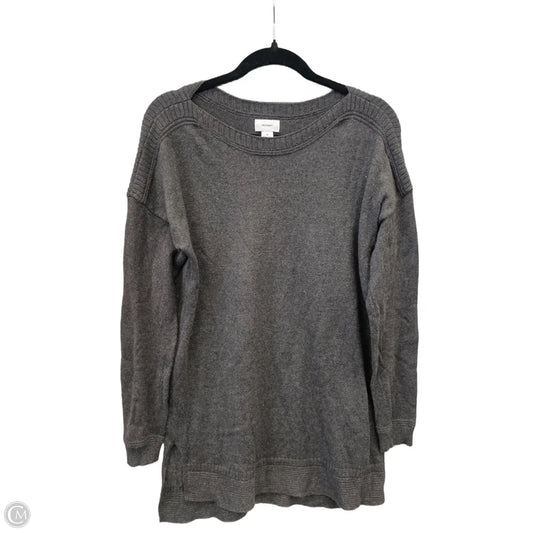 Top Long Sleeve By Old Navy In Grey, Size: M