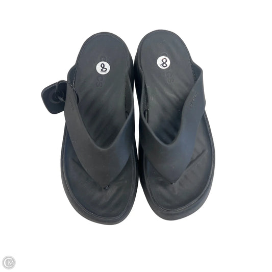 Sandals Heels Platform By Crocs In Black, Size: 8