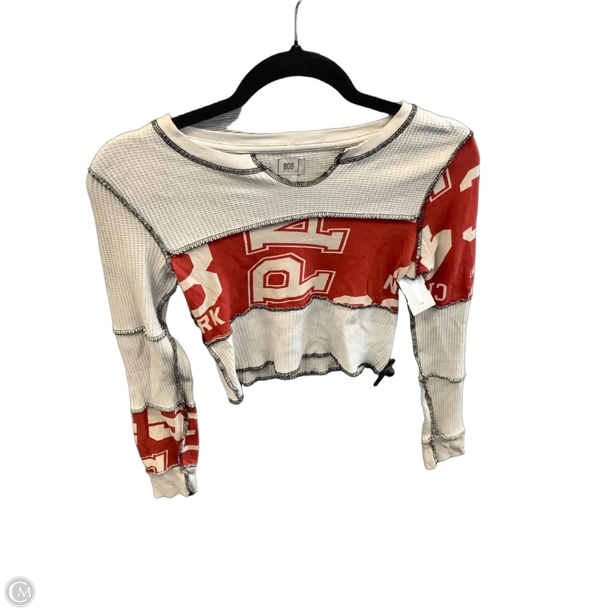 Top Long Sleeve By Bdg In Tan, Size: Sp