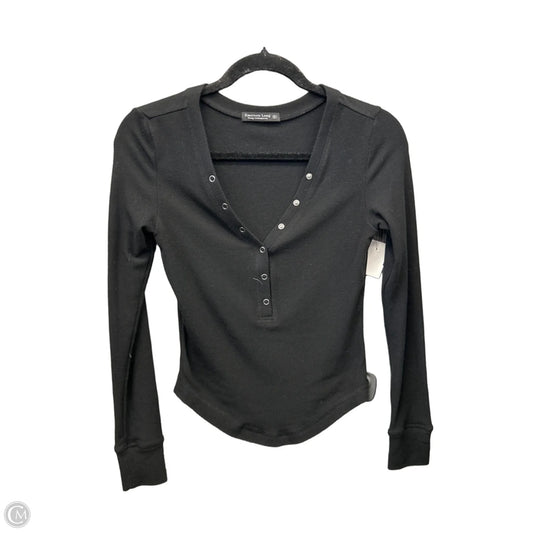 Top Long Sleeve By Clothes Mentor In Black, Size: S