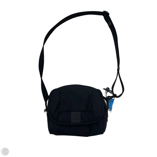 Crossbody By Clothes Mentor, Size: Small