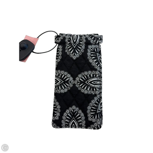 Accessory Tag By Vera Bradley, Size: Medium