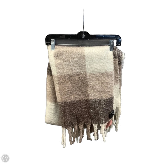Scarf Winter By Clothes Mentor In Brown & Cream
