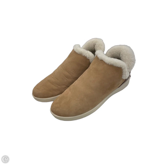 Boots Ankle Flats By Olukai In Tan, Size: 10