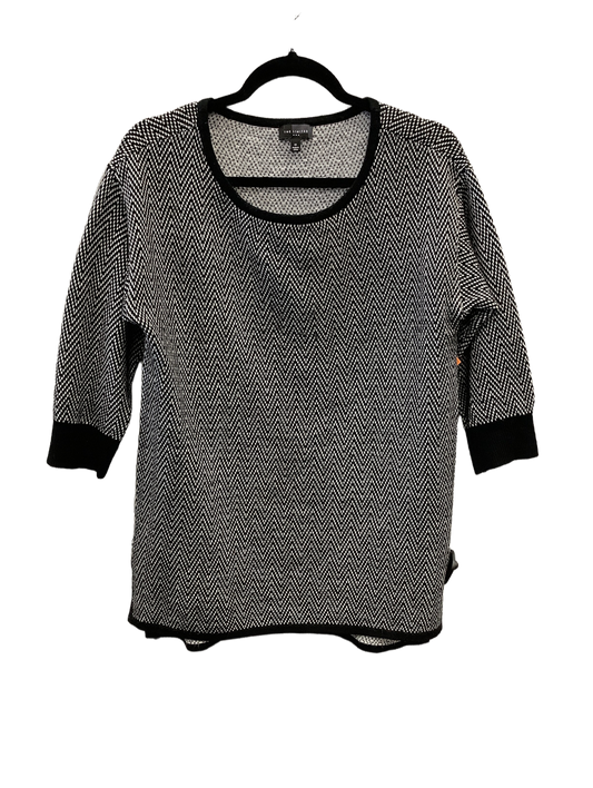Top 3/4 Sleeve By Clothes Mentor  Size: M